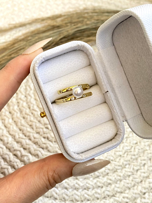 White Pearl Ring
